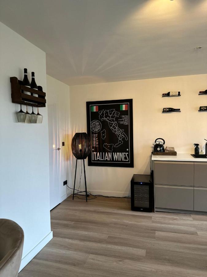 Studio Aan De Maas Leilighet Zwijndrecht Eksteriør bilde